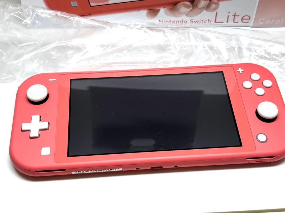 早い者勝ち✨Nintendo Switch Lite コーラル ピンク