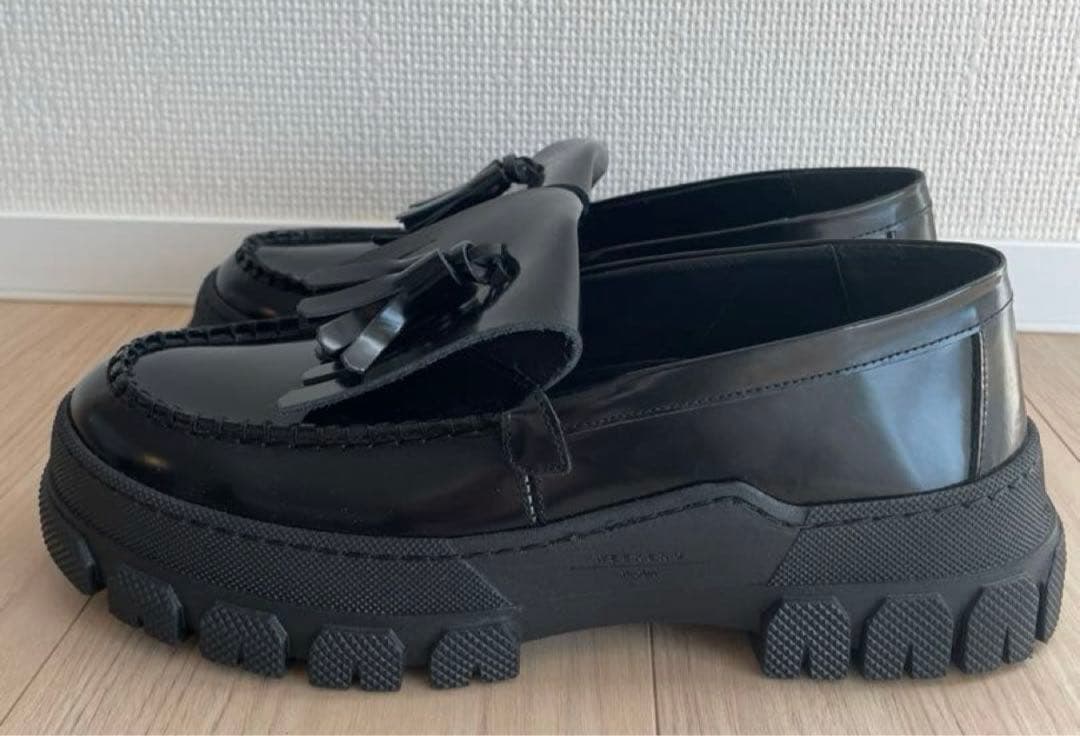 WEEKEND Max Maraマックスマーラ トラックソール　ローファー