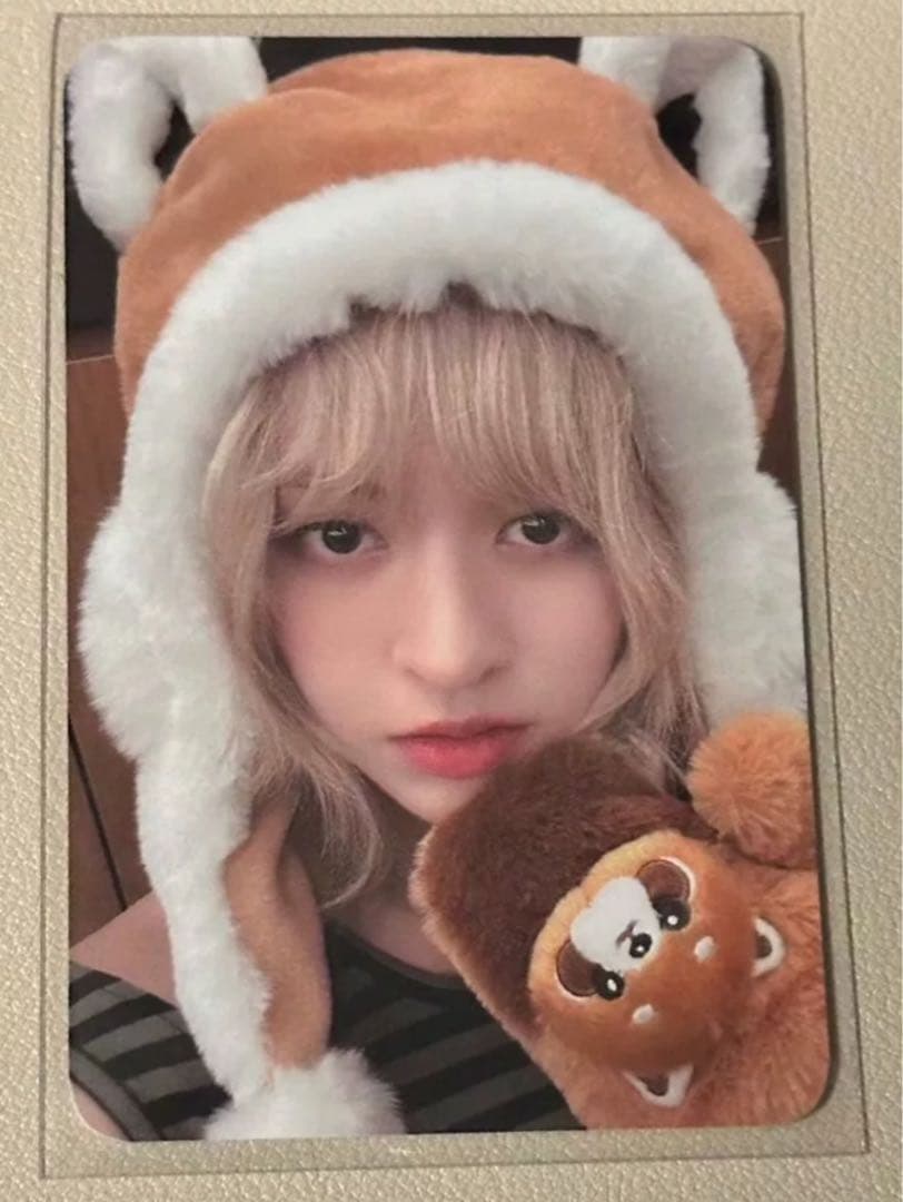 NMIXX Fe3O4 リリー　ktown4u ラキドロ 1枚