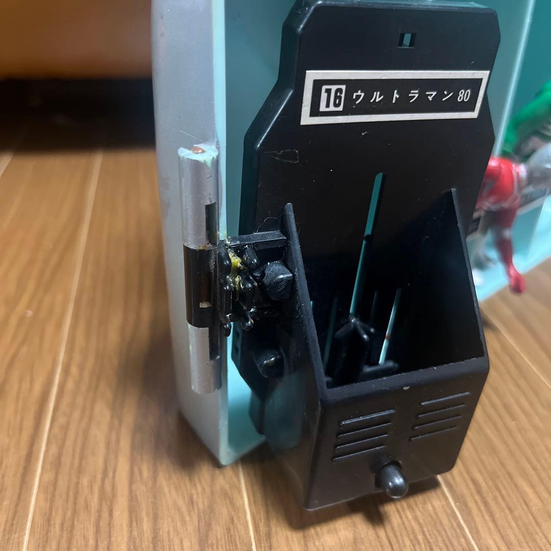 【希少】ポピー　ワールドヒーロー　コレクションボックス　ウルトラマン