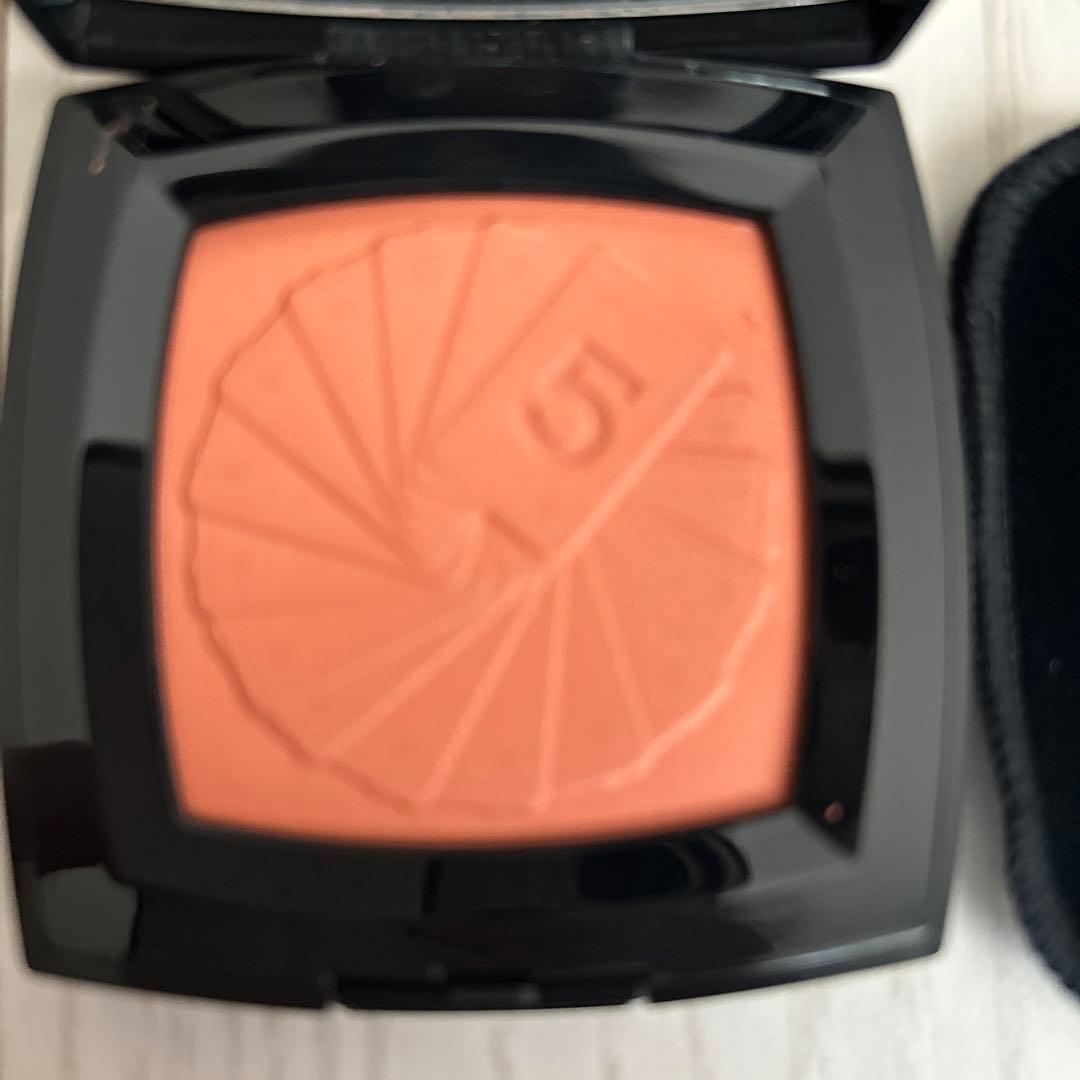 シャネル　レ　タロット　トゥ　シャネル　ブラット　オレンジ