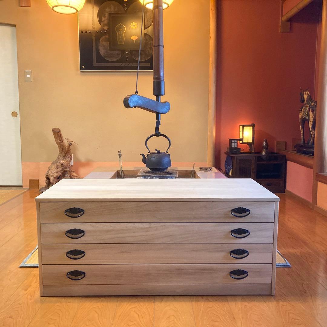 桐 引き出し 箪笥 衣装 ケース チェスト ４段 収納 和風 着物 衣類 木製