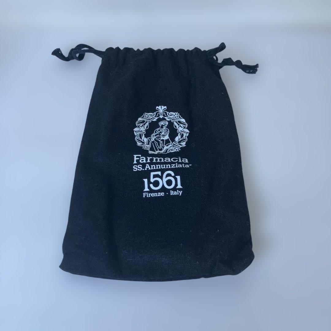 Farmacia ファルマチア 1561 OUD E ROSA NERA 香水