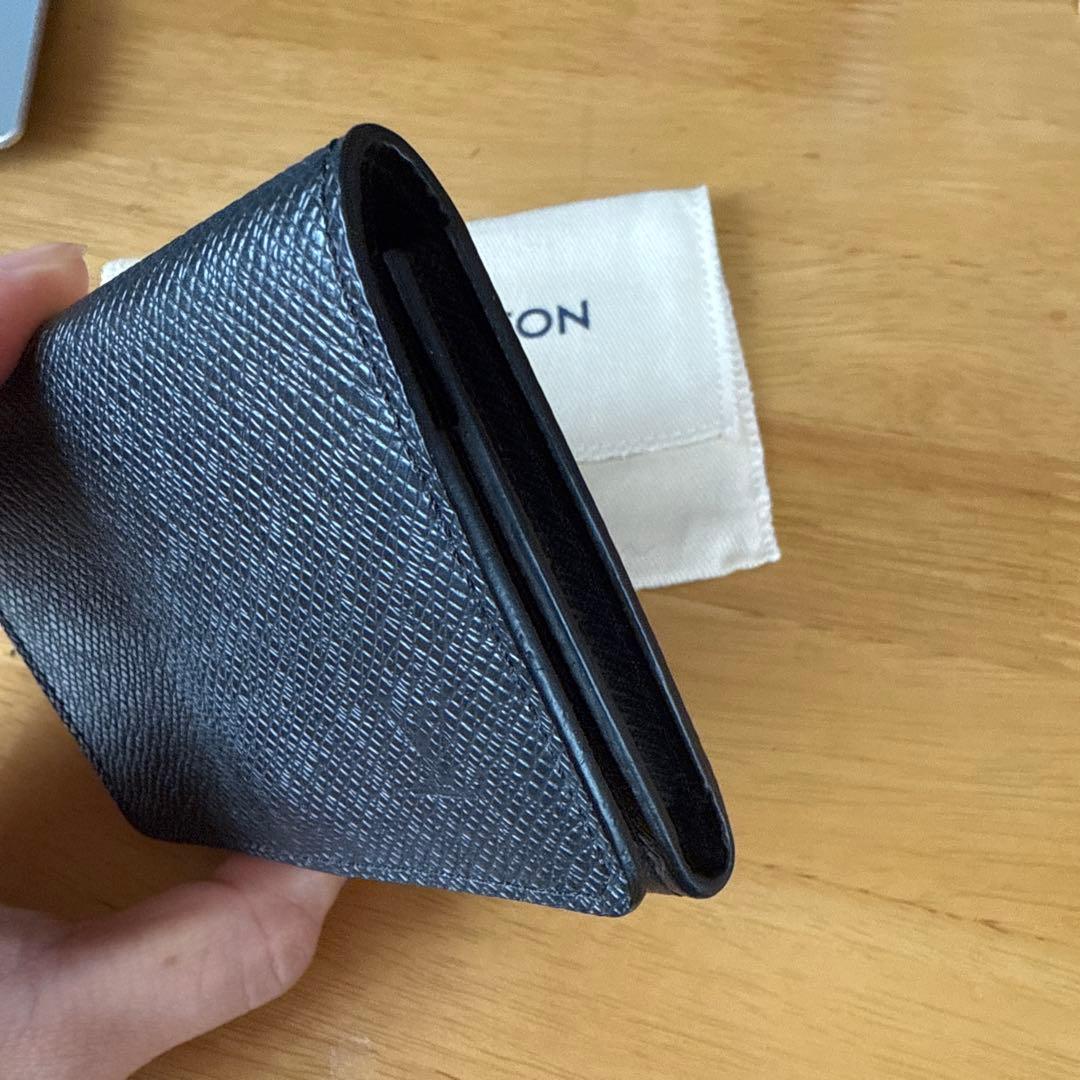 LOUIS VUITTON ブラックレザー 名刺入れ 保存袋付