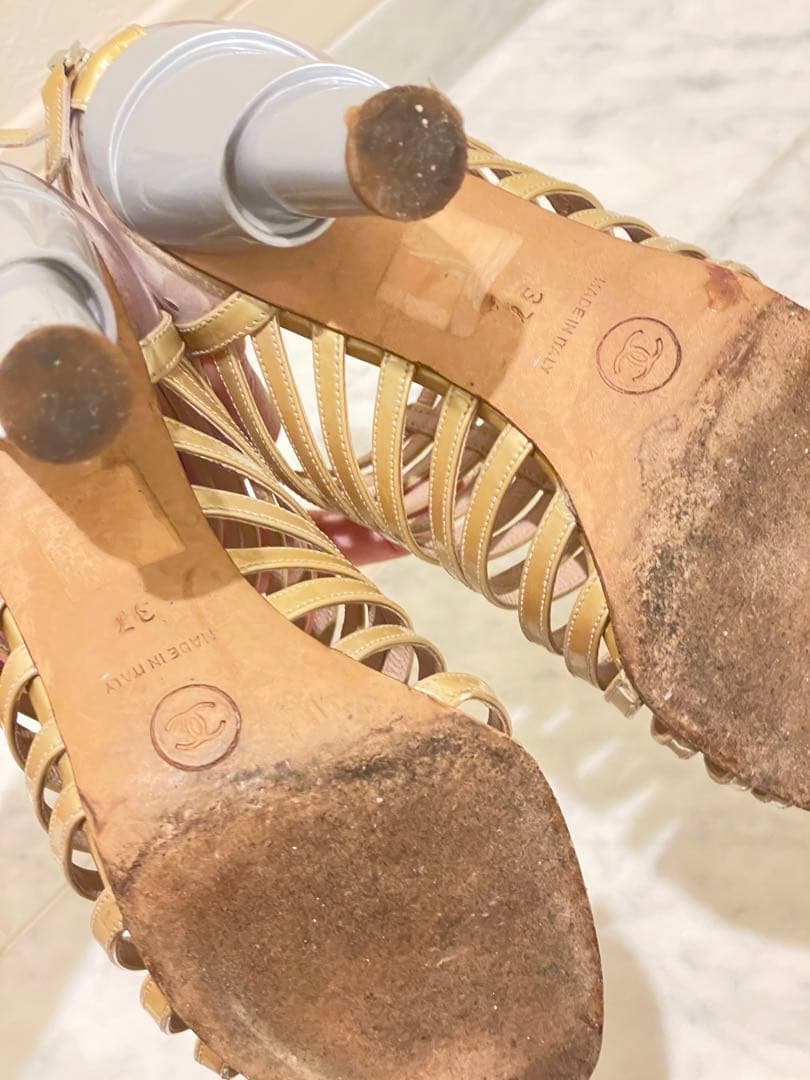シャネル　サンダルブーティ　ゴールド