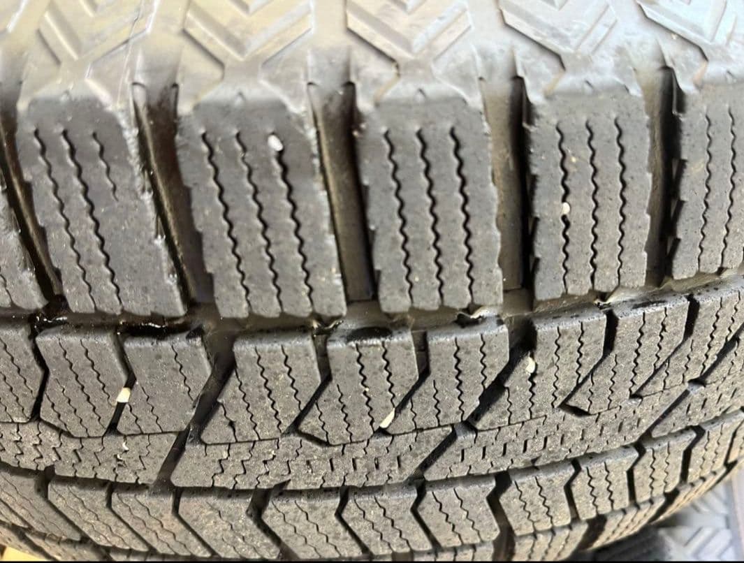 【美品】195 65 R15 トーヨー スタッドレス タイヤ4本セット バリ溝