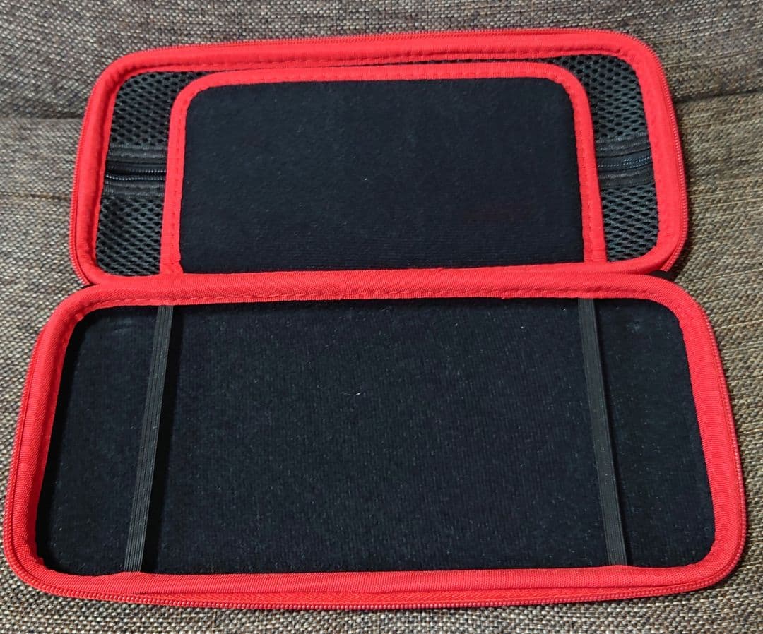 【土日値引き中】Nintendo Switch どうぶつの森セット 本体 ポーチ