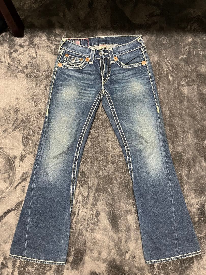 なんたらさん専用True Religion 白ステッチ　フレアデニム 29