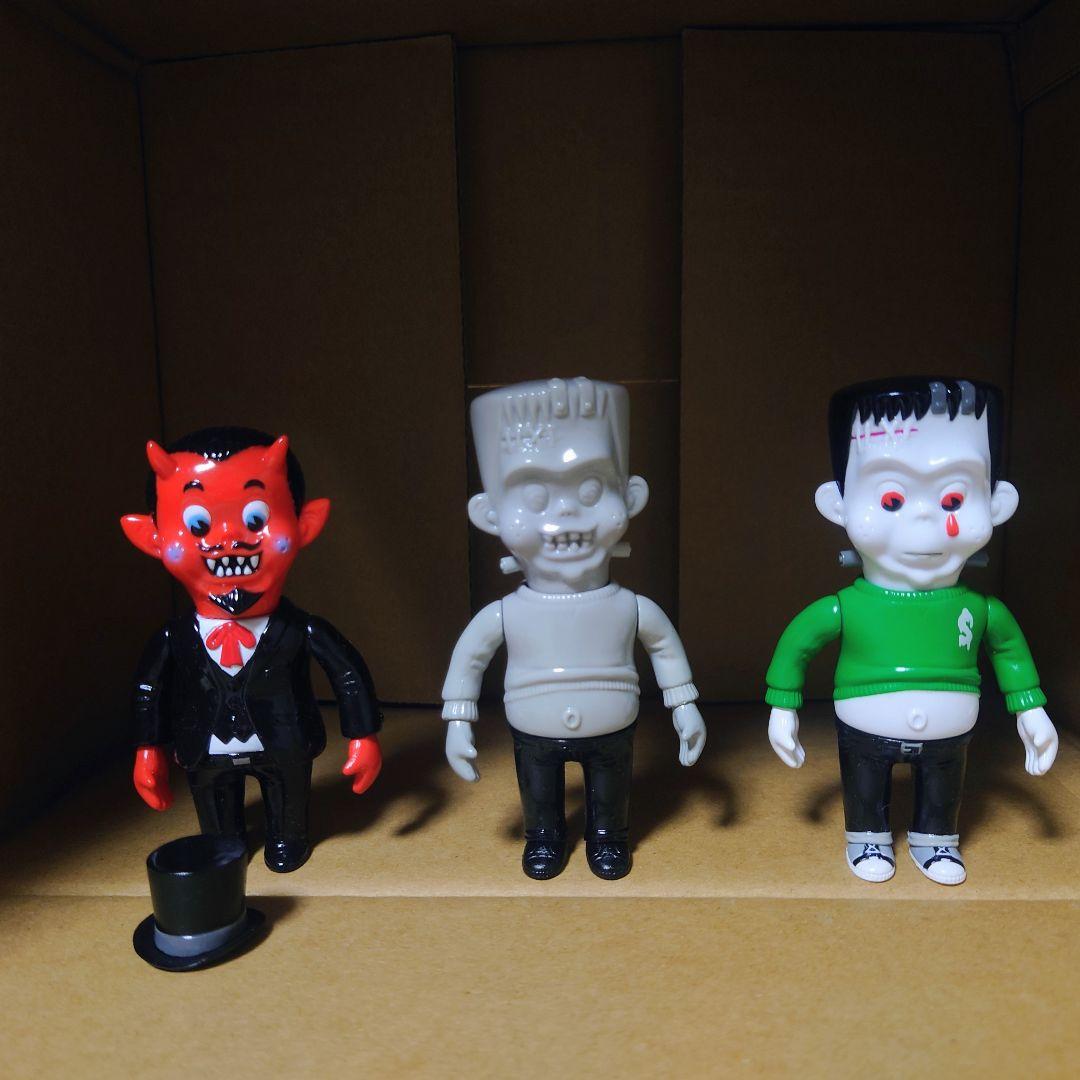 headlockstudio KUSTOM MONSTER WORLD ソフビ