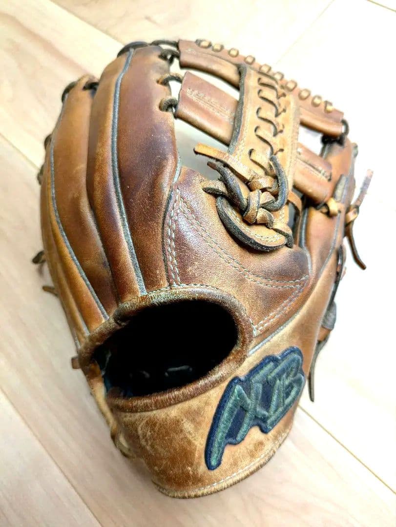 超sale!　硬式　軟式両用に購入　内野手グローブ 右 レザー　即戦力　コユニ