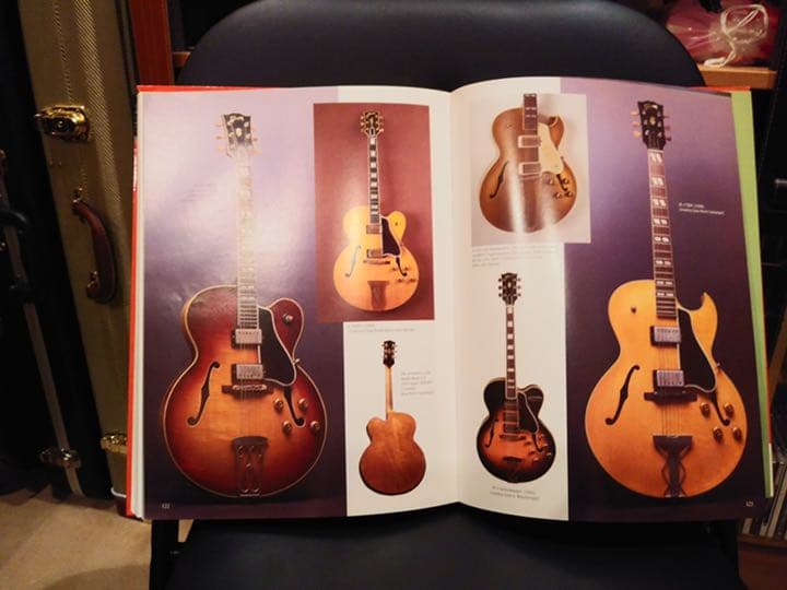 最終値下げ 洋書 GIBSON　ELECTRICS　THE　CLASSIC