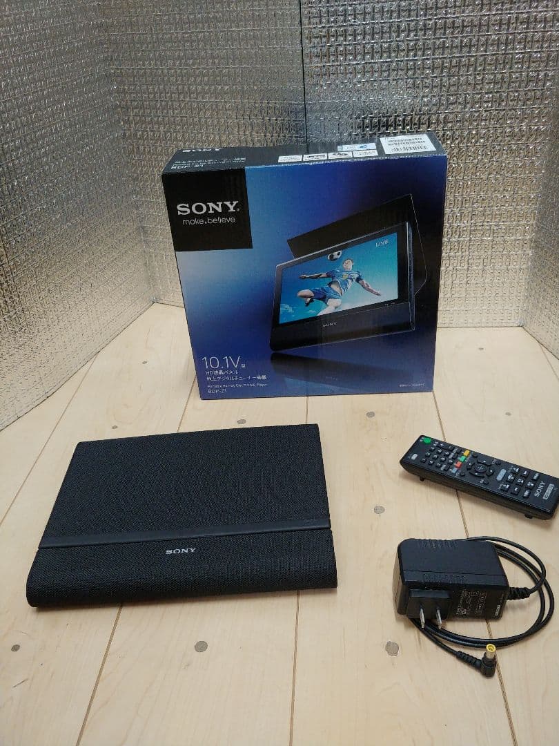 ソニー　BDP−Ｚ1　ポ−タブル ブルーレイ/ DVD プレイ