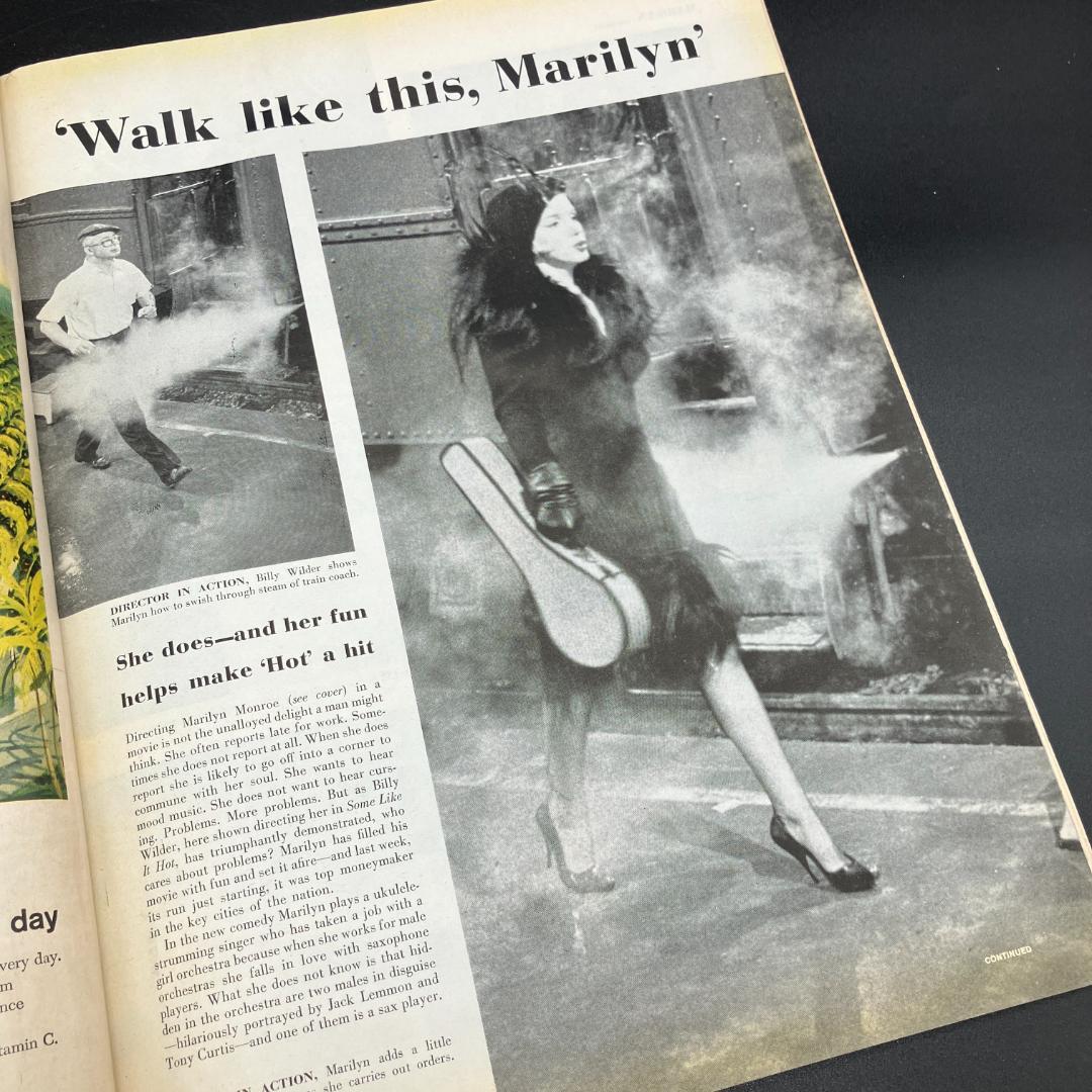 1959年 当時物　マリリン モンロー　表紙 LIFE誌　天皇陛下 ご成婚　記事