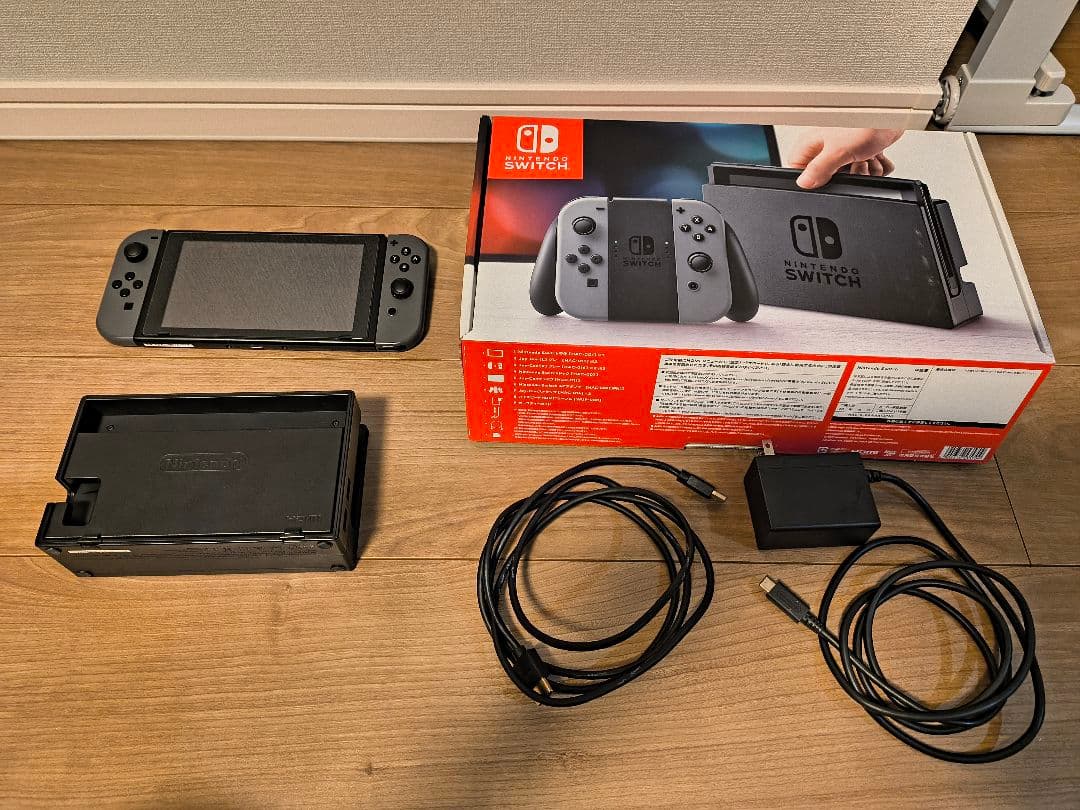 Nintendo Switch 本体 （SDカード付き）