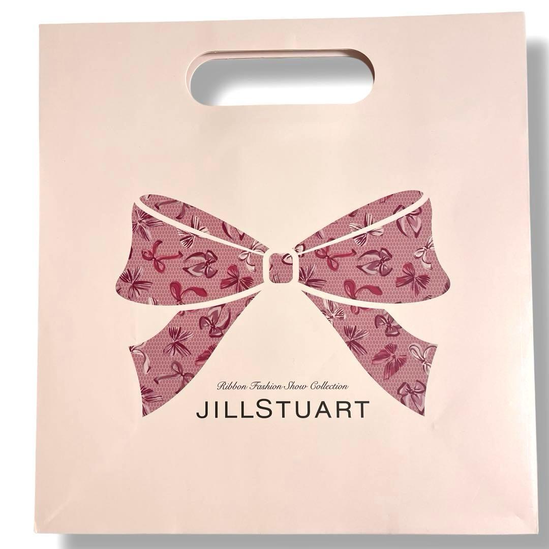 ジルスチュアート リボンファッションショー クリスマスコフレ 新品未開封