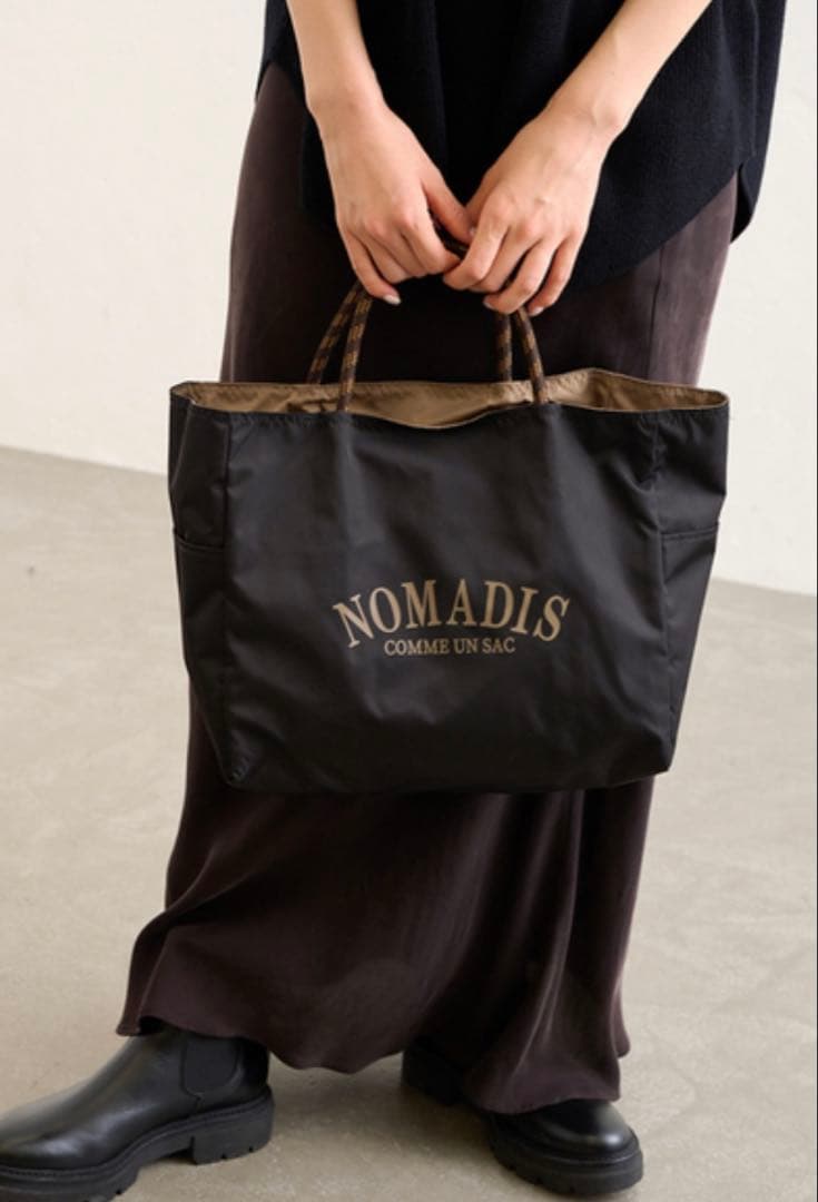 新品未使用品　nomadis フレームワーク別注　sac2w 黒　【完売品】