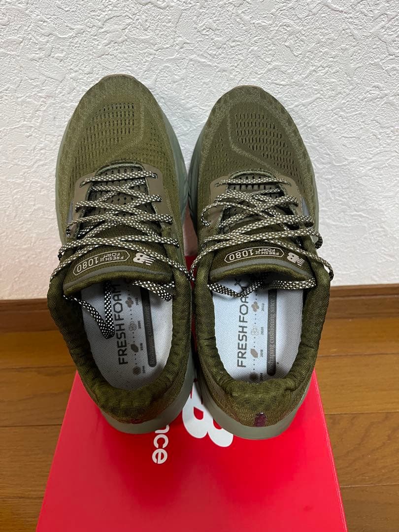 ニューバランス　フレッシュフォームX 1080V14 限定カラー　25cm