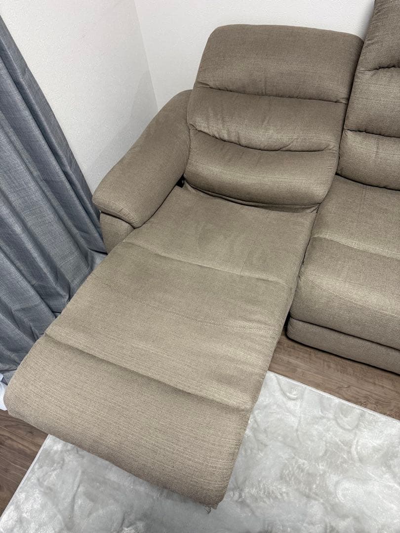 【からあげ】ニトリ Nビリーバー 電動リクライニングソファ 3人掛け