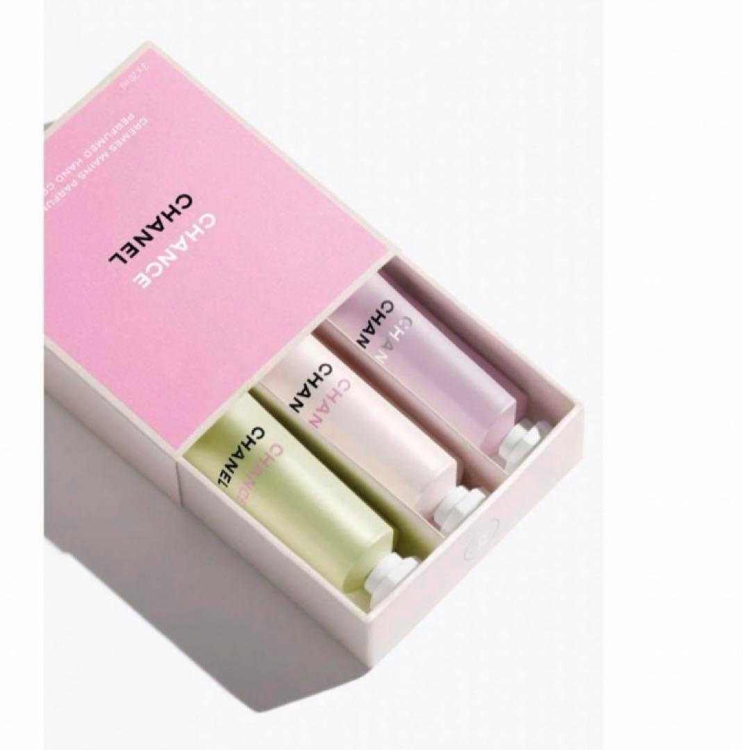 【シャネル】⭐️特別限定品 CHANELチャンスクレームマン ハンドクリーム＆巾着