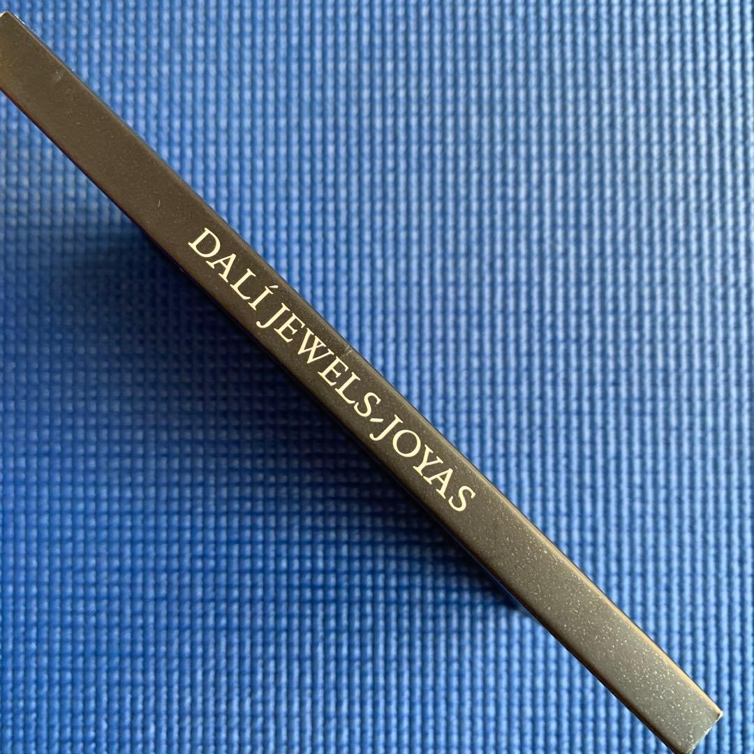 お値下げ【貴重な洋書】サルヴァドール・ダリ 『奇蹟のダリ宝石展』の展覧会図録