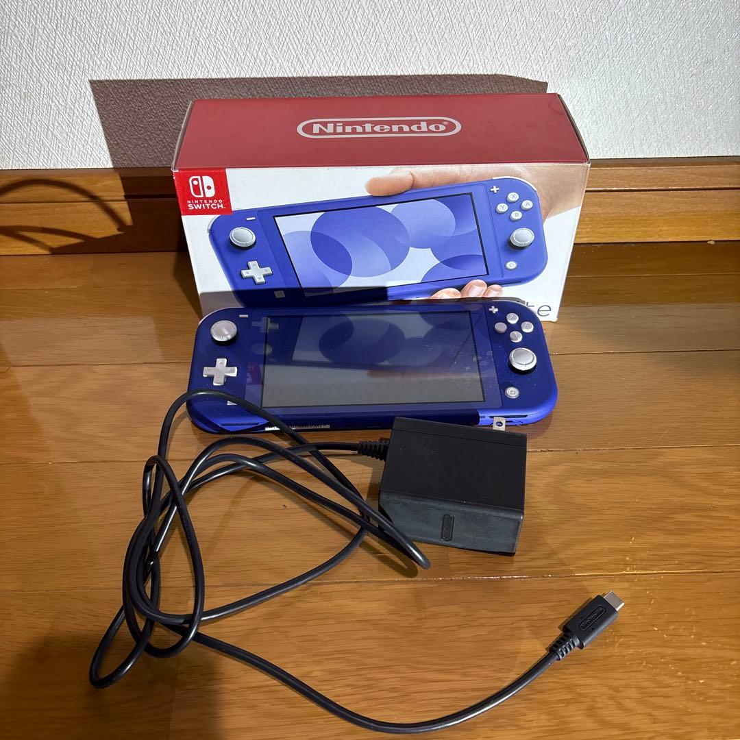 Nintendo Switch Lite 青 本体と充電器付き