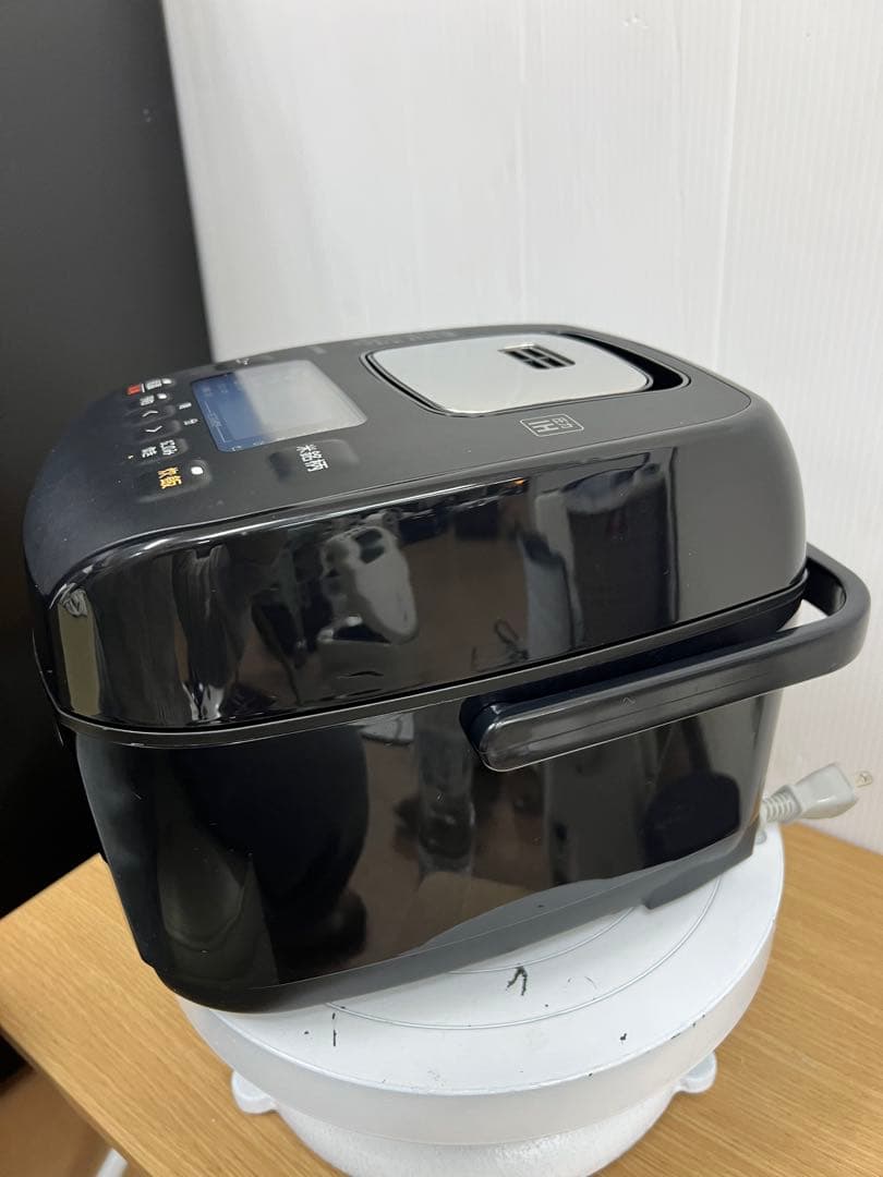 IRIS OHYAMA炊飯器 圧力IH RC-PD30-B 3合 2021年製