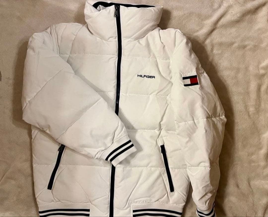 m*5様   ホワイト ダウンジャケット Lサイズ