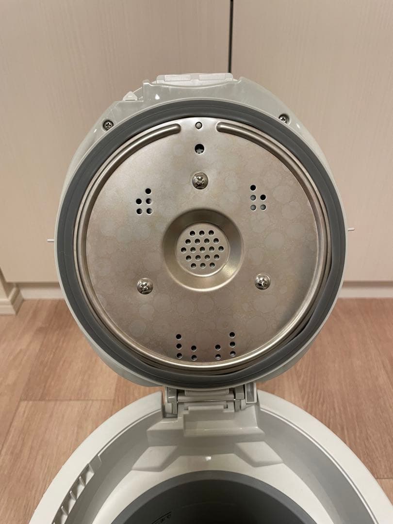 【値引き可】象印加湿器　スチーム式　2022年製　EE-DC35