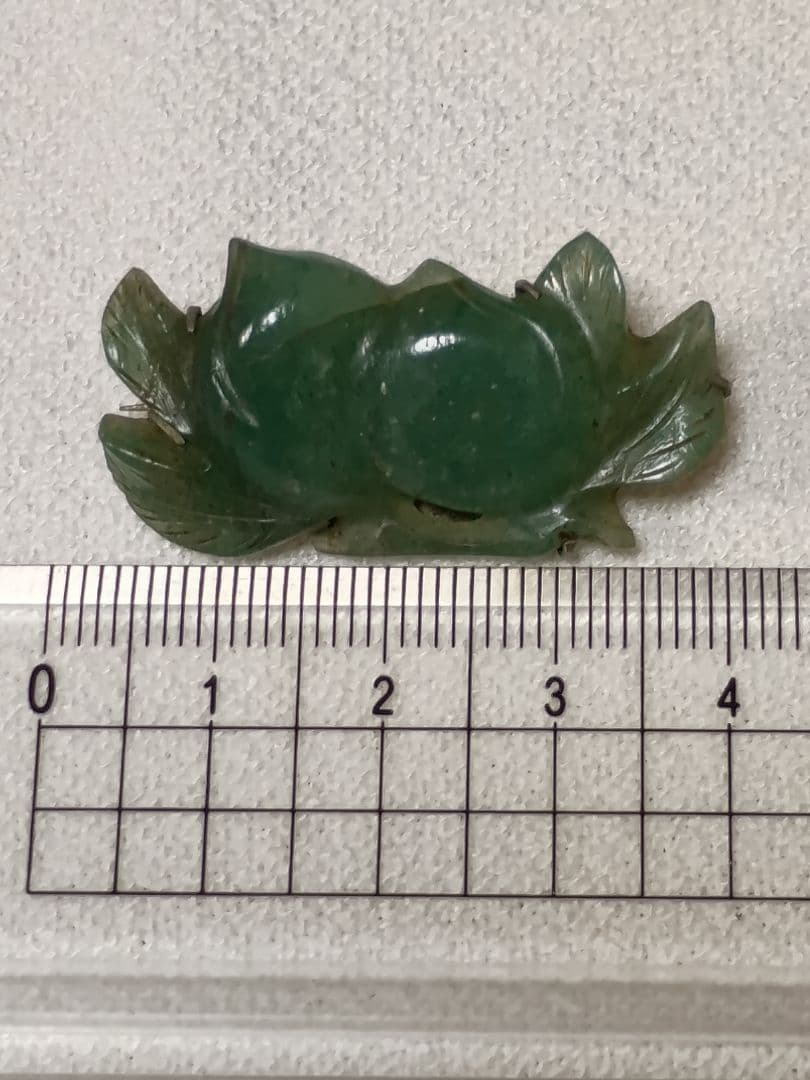 アンティーク翡翠・珊瑚 ブローチ 髪留め3点セット