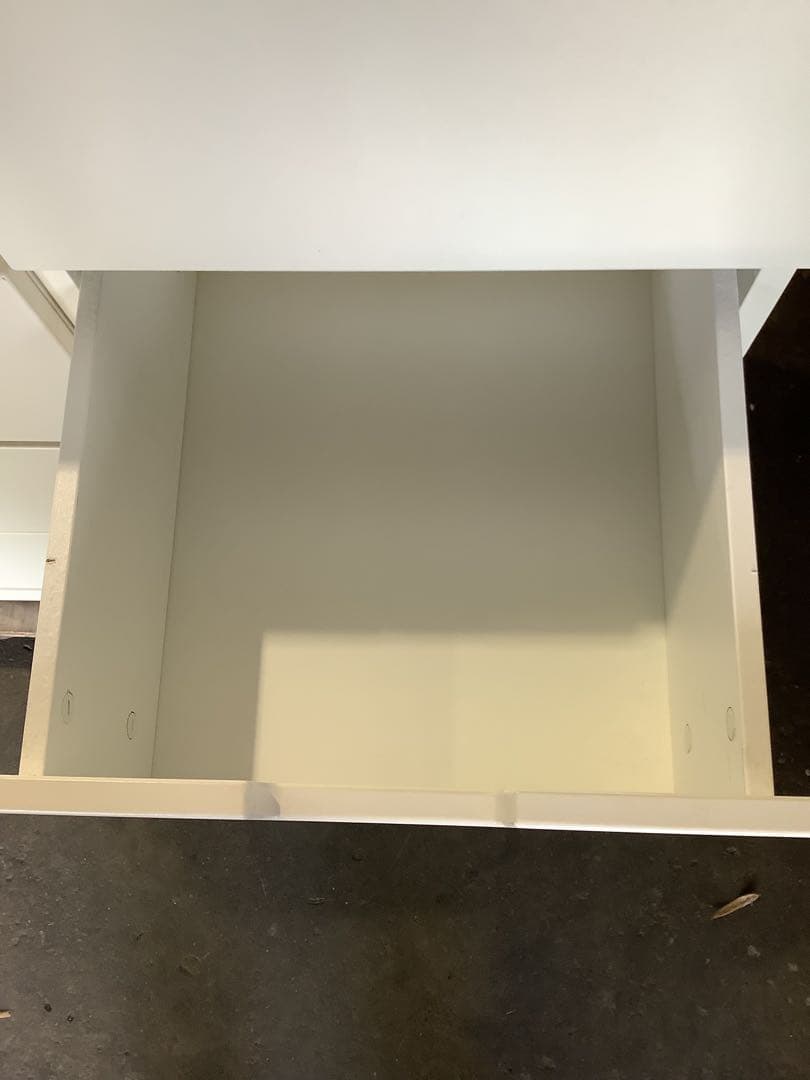 HA_AH 白いチェスト 引き出し6つ 小さ目のタンス