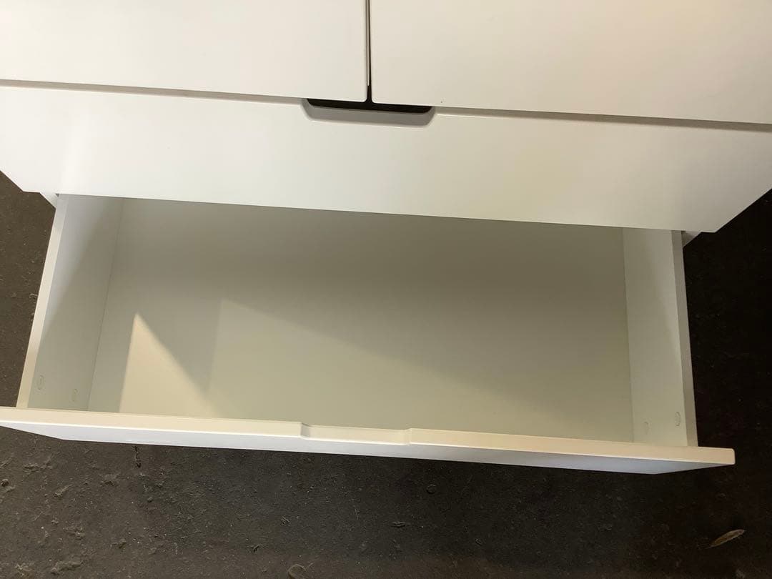 HA_AH 白いチェスト 引き出し6つ 小さ目のタンス