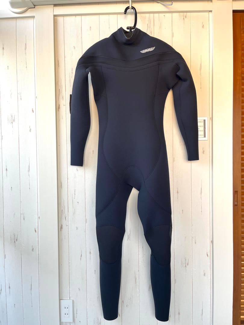 ★新品★73,700円　RASH ラッシュウェットスーツ　3.5mm フルスーツ