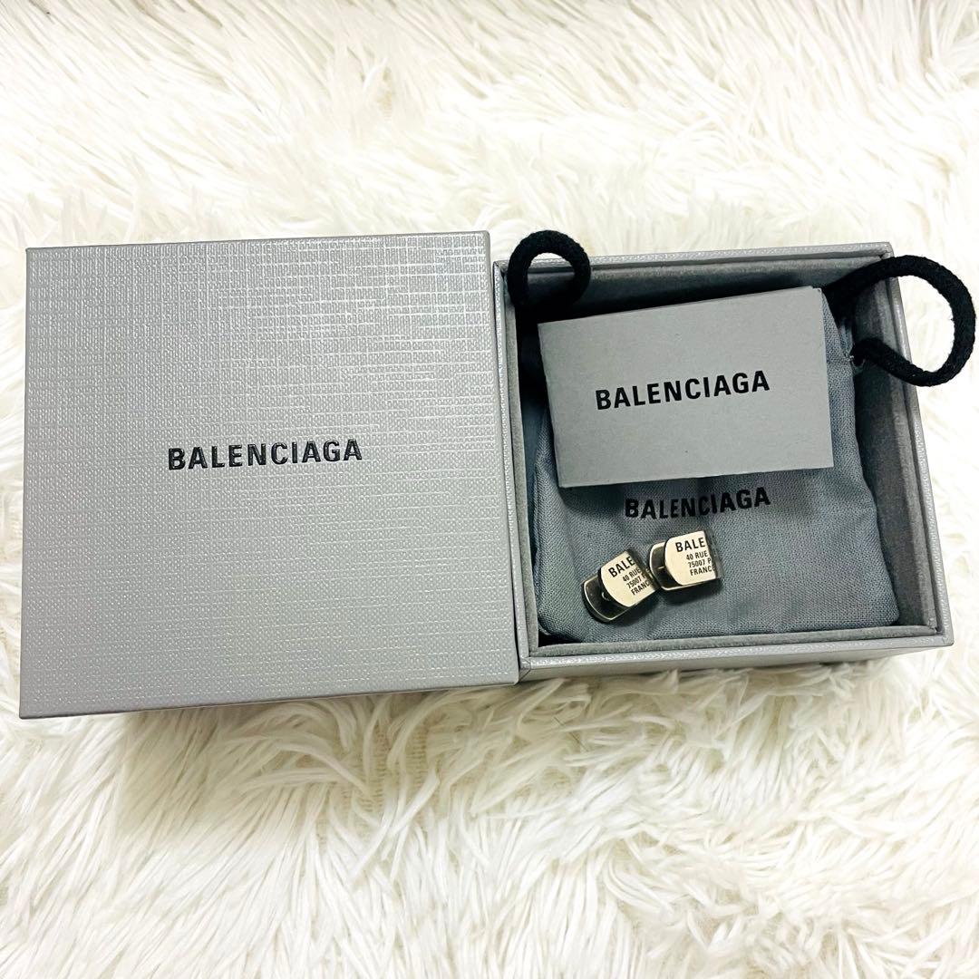 未使用級✨付属完備✨BALENCIAGA ピアス スタッド シルバー