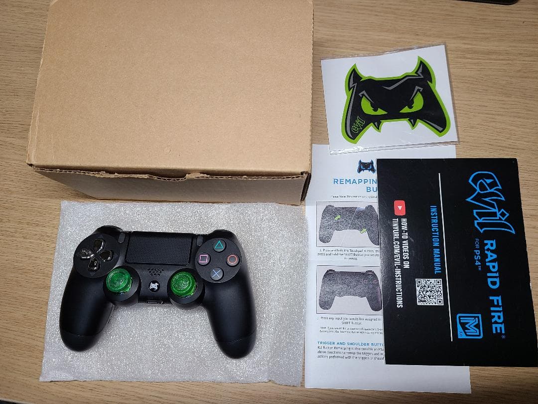 RAPID FIRE搭載 Evil controller エビル コントローラー