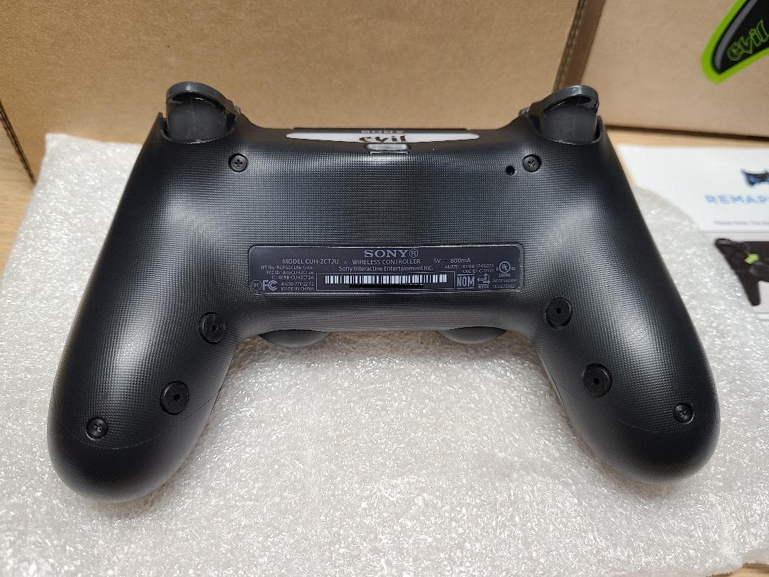 RAPID FIRE搭載 Evil controller エビル コントローラー