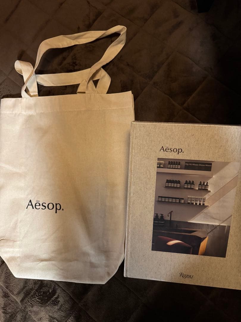 新品、未開封Aesop. Book & トートバッグ セット　ザブック