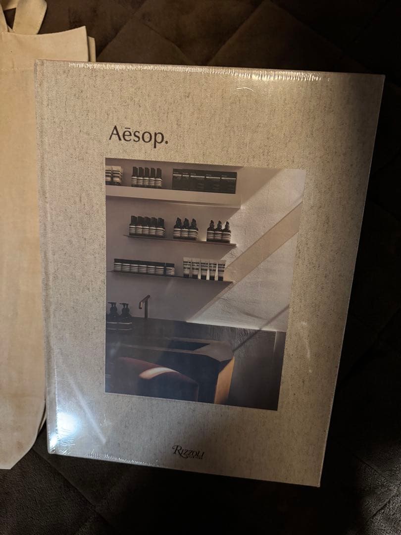 新品、未開封Aesop. Book & トートバッグ セット　ザブック