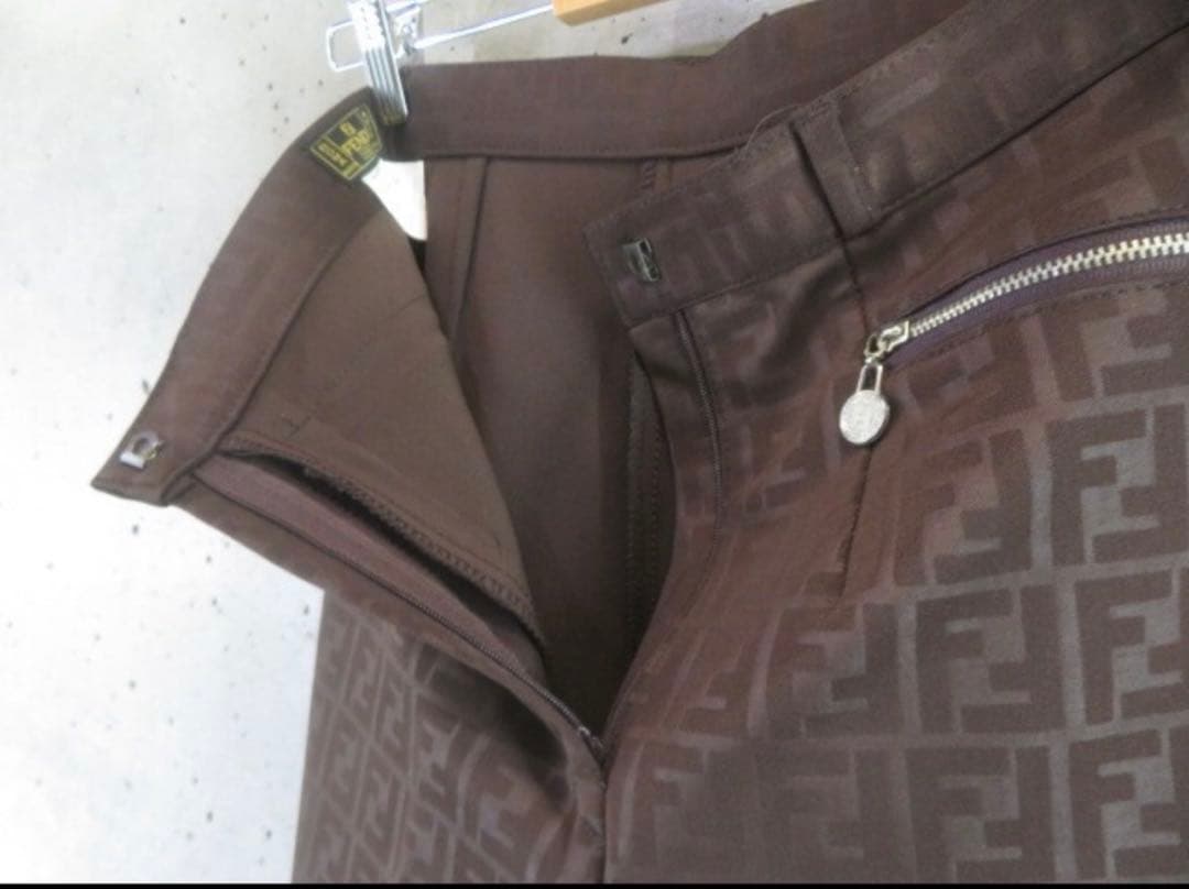 Fendi ブラウンカジュアルパンツ