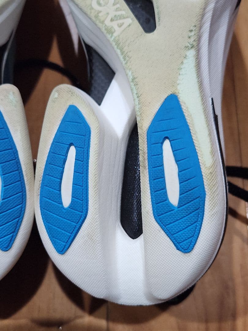 ラ*ー様 HOKA CIELO X1 2.0 　28cm