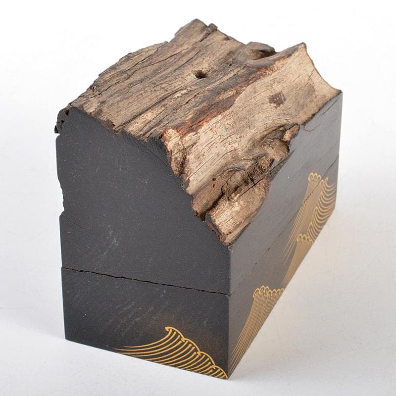 HOLIDAY 道場宗廣作　名取川　波蒔絵　埋木香合　共箱　M　R5301