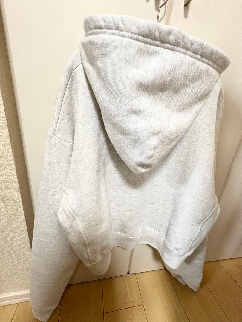 ザハイライツ　thehighlights フーディ　ライトグレー