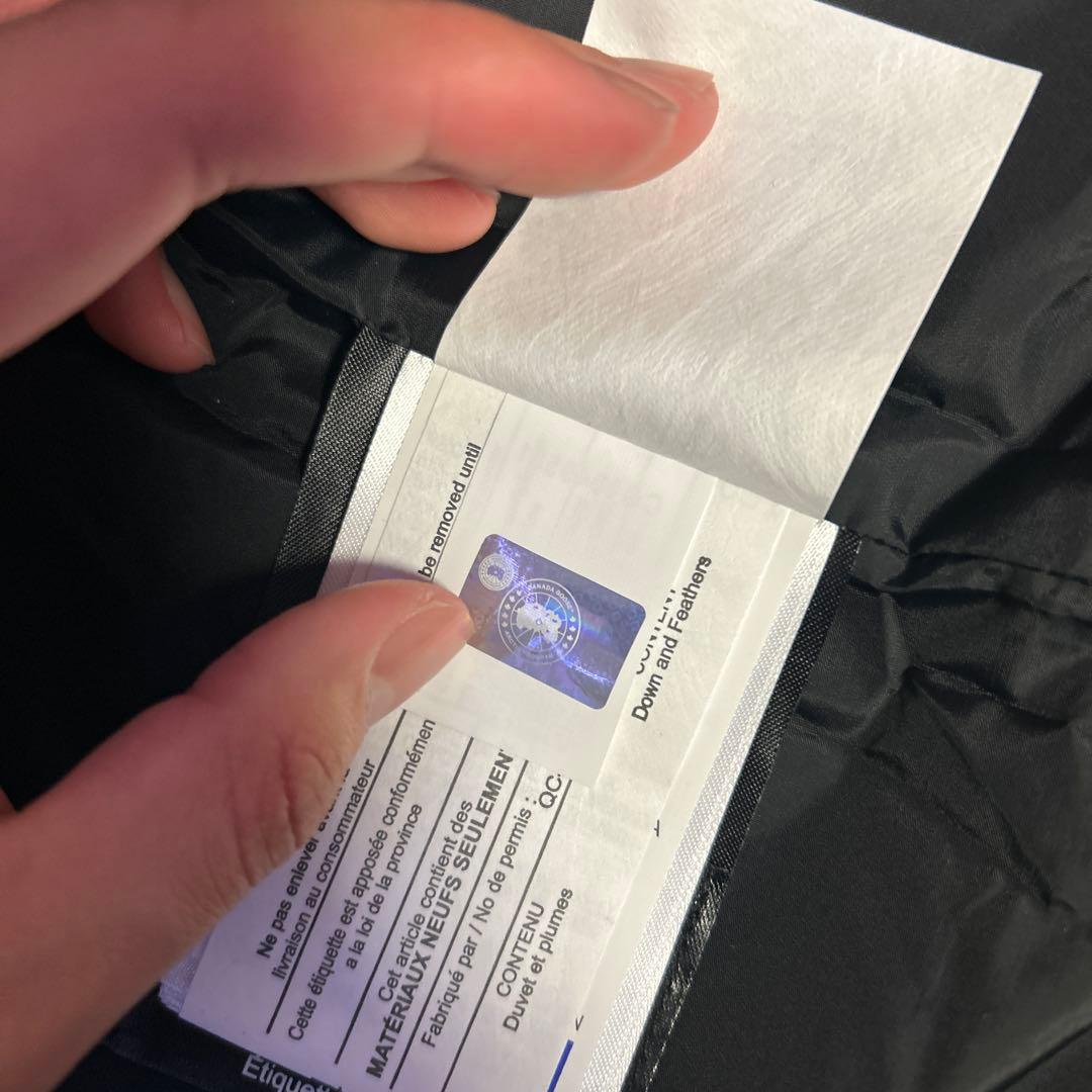 カナダグースダウンベスト