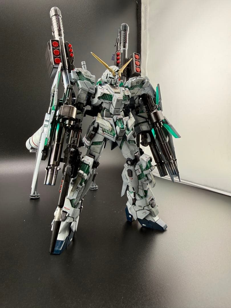 HGフルアーマーユニコーンガンダム　ガンプラ