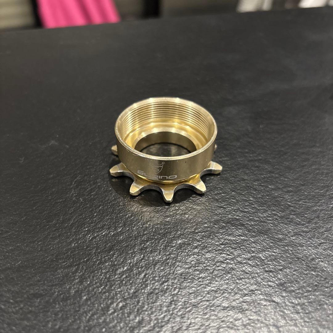 トラック　小ギア　10T ギガス　コグ　GIGAS ピスト　SUGINO 激レア