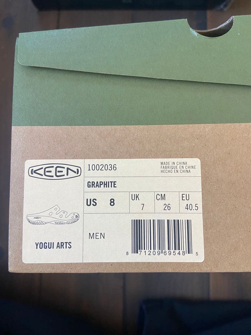 t*n様 【新品•未使用】KEEN ヨギ グラファイト 26cm