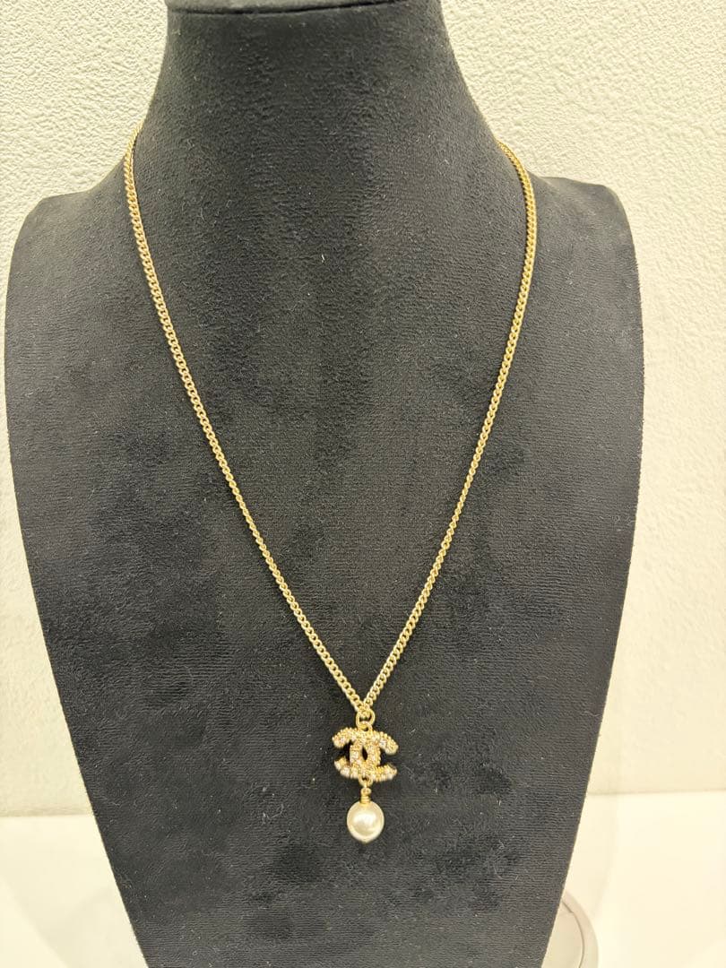 CHANEL フェイクパールネックレス　ココマーク　シャネル