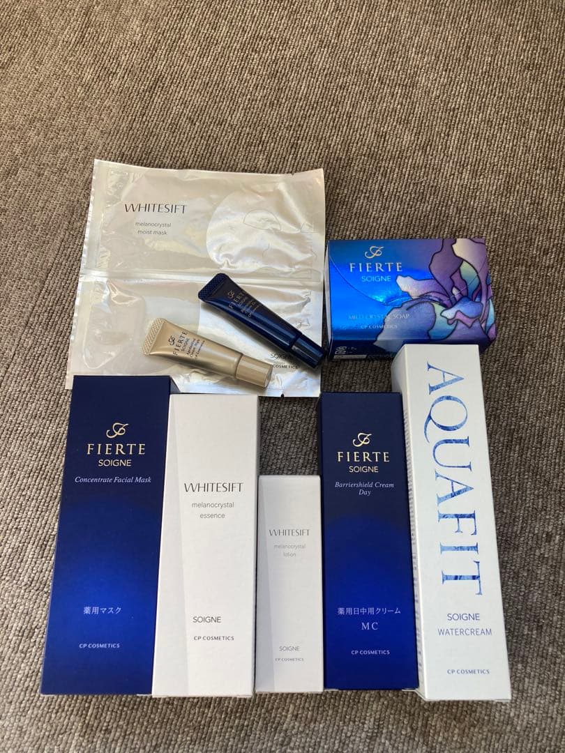 CPコスメ　フィエルテ　アクアフィット　ホワイトシフト　MCスターター