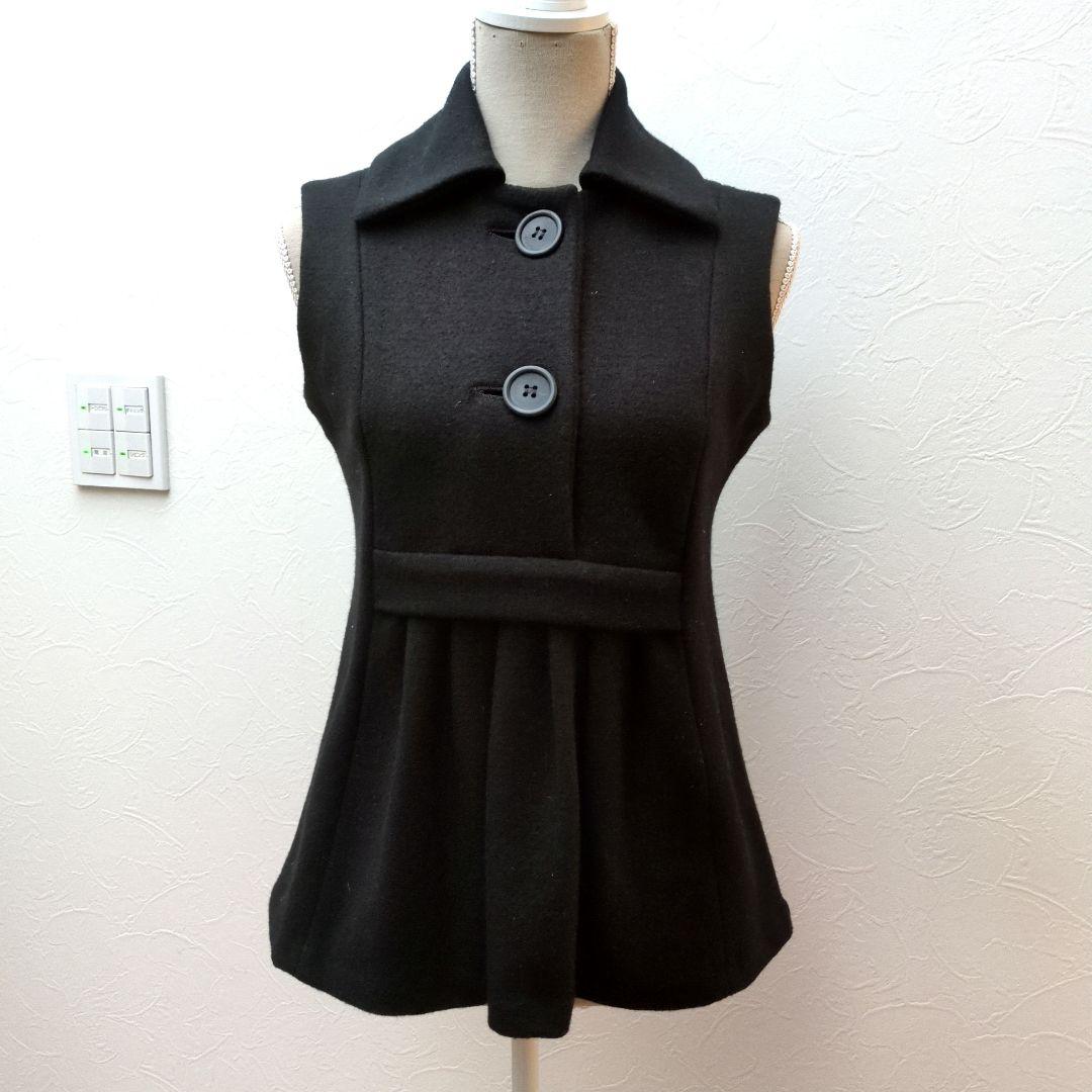 亘　エーティー A/T　レディースベスト　ブラック　毛100％　サイズＦ