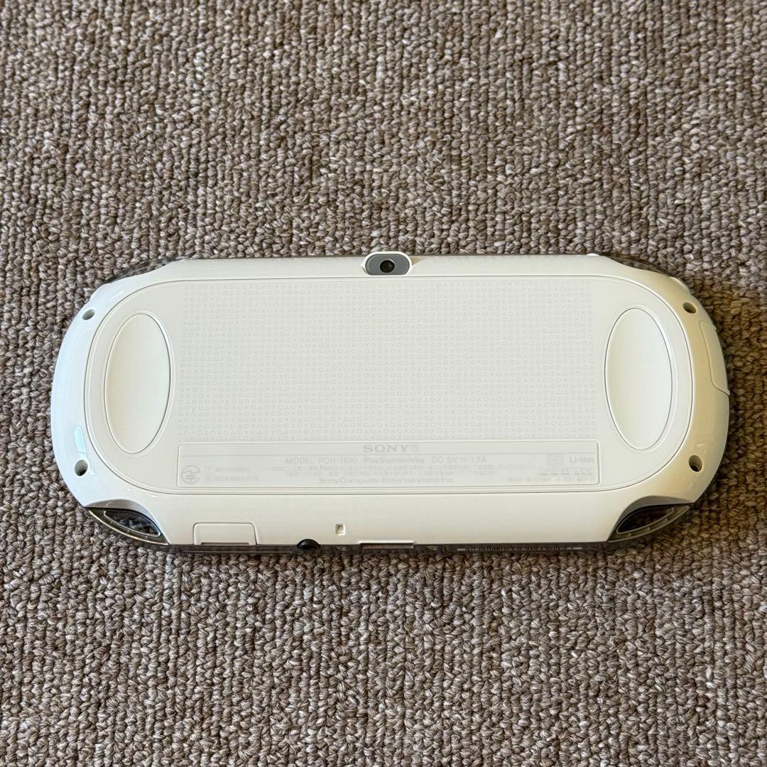 PSVITA PCH-1100 クリスタル・ホワイト 3-007