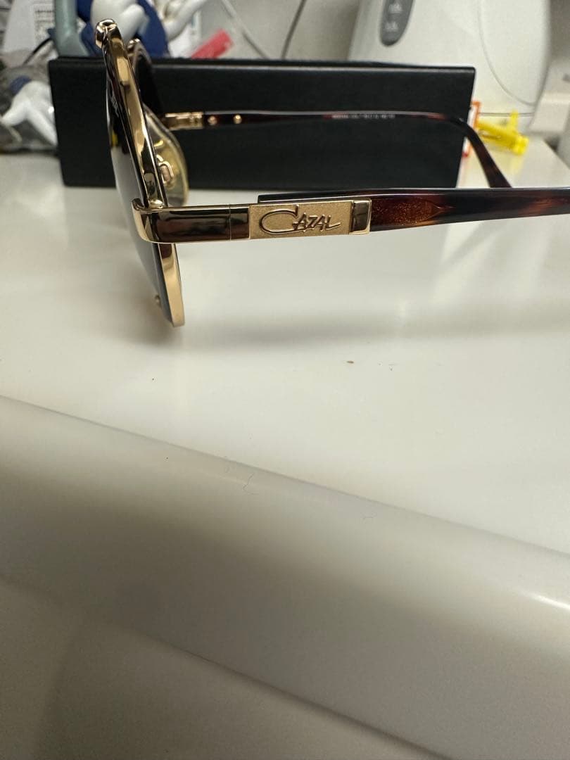 本日までの出品になります。 最終値下げ　Cazal 644 サングラス